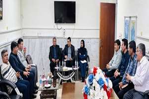 برگزاری نشست هم‌اندیشی با نماینده شهرستان جهت بررسی مشکلات حوزه بهداشت و درمان ارسنجان